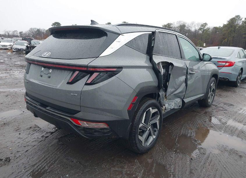 Photo 4 of 2024 Hyundai Tucson SEL (VIN 5NMJFCDE0RH380917)