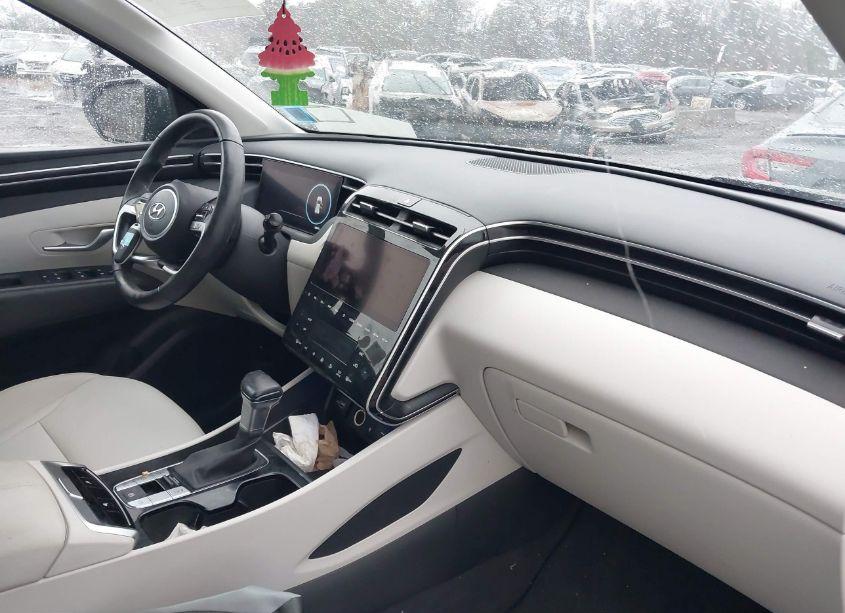 Photo 5 of 2024 Hyundai Tucson SEL (VIN 5NMJFCDE0RH380917)