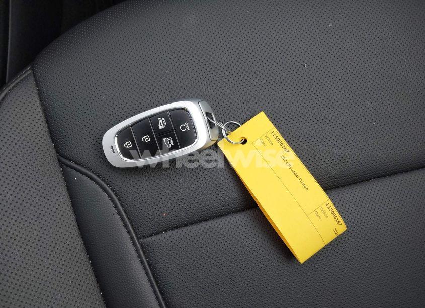 Photo 11 of 2024 Hyundai Tucson SEL (VIN 5NMJFCDE4RH395422)