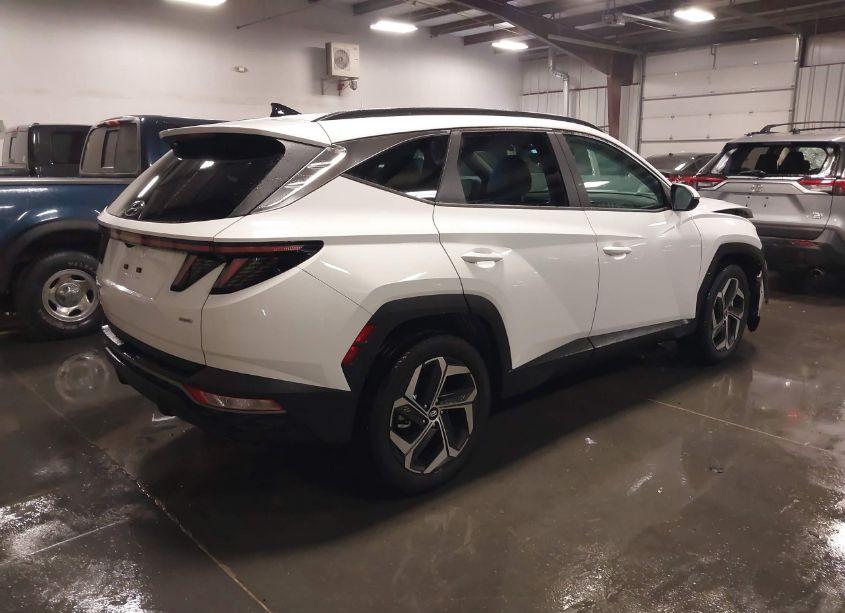 Photo 4 of 2024 Hyundai Tucson SEL (VIN 5NMJFCDE6RH303386)