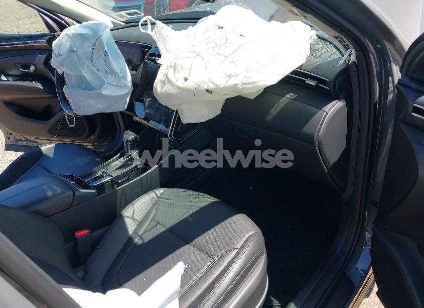 Photo 5 of 2024 Hyundai Tucson SEL (VIN 5NMJFCDE8RH366683)