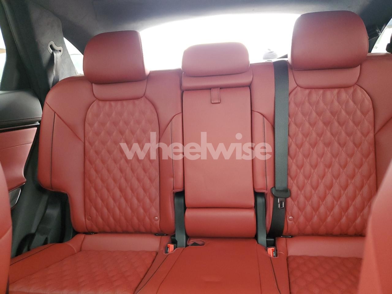 Photo 10 of 2024 GENESIS GV70 BASE N/A (VIN 5NMMCDTC5RH015080)