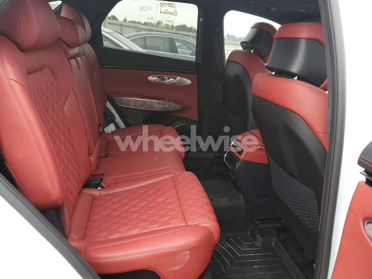 Photo 11 of 2024 GENESIS GV70 BASE N/A (VIN 5NMMCDTC5RH015080)