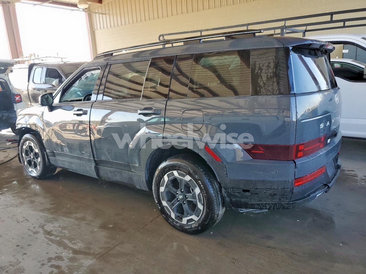 Photo 2 of 2025 HYUNDAI SANTA FE SEL (VIN 5NMP24GL0SH127009)