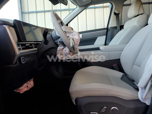 Photo 13 of 2025 HYUNDAI SANTA FE SEL (VIN 5NMP24GL1SH085644)