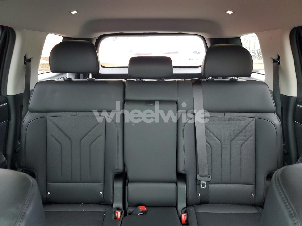 Photo 10 of 2025 HYUNDAI SANTA FE SEL (VIN 5NMP24GL1SH119694)