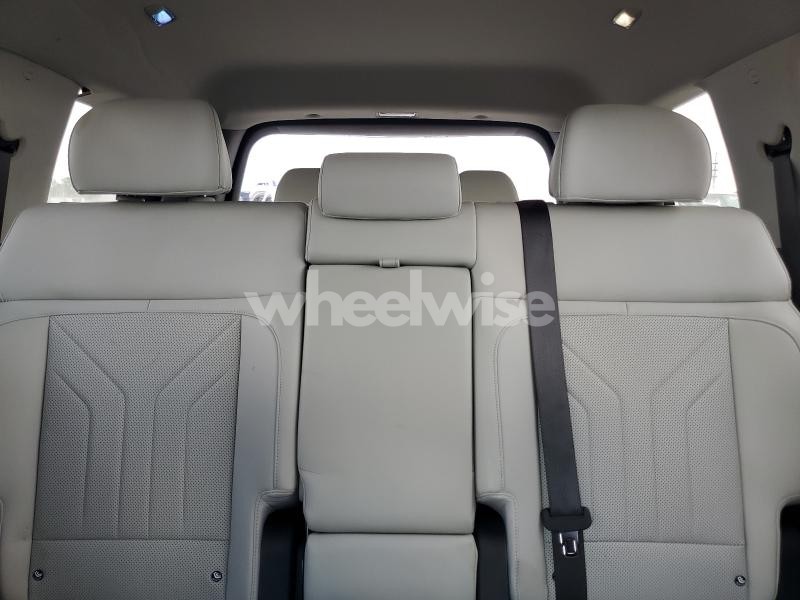 Photo 2 of 2025 HYUNDAI SANTA FE SEL (VIN 5NMP24GL2SH118005)