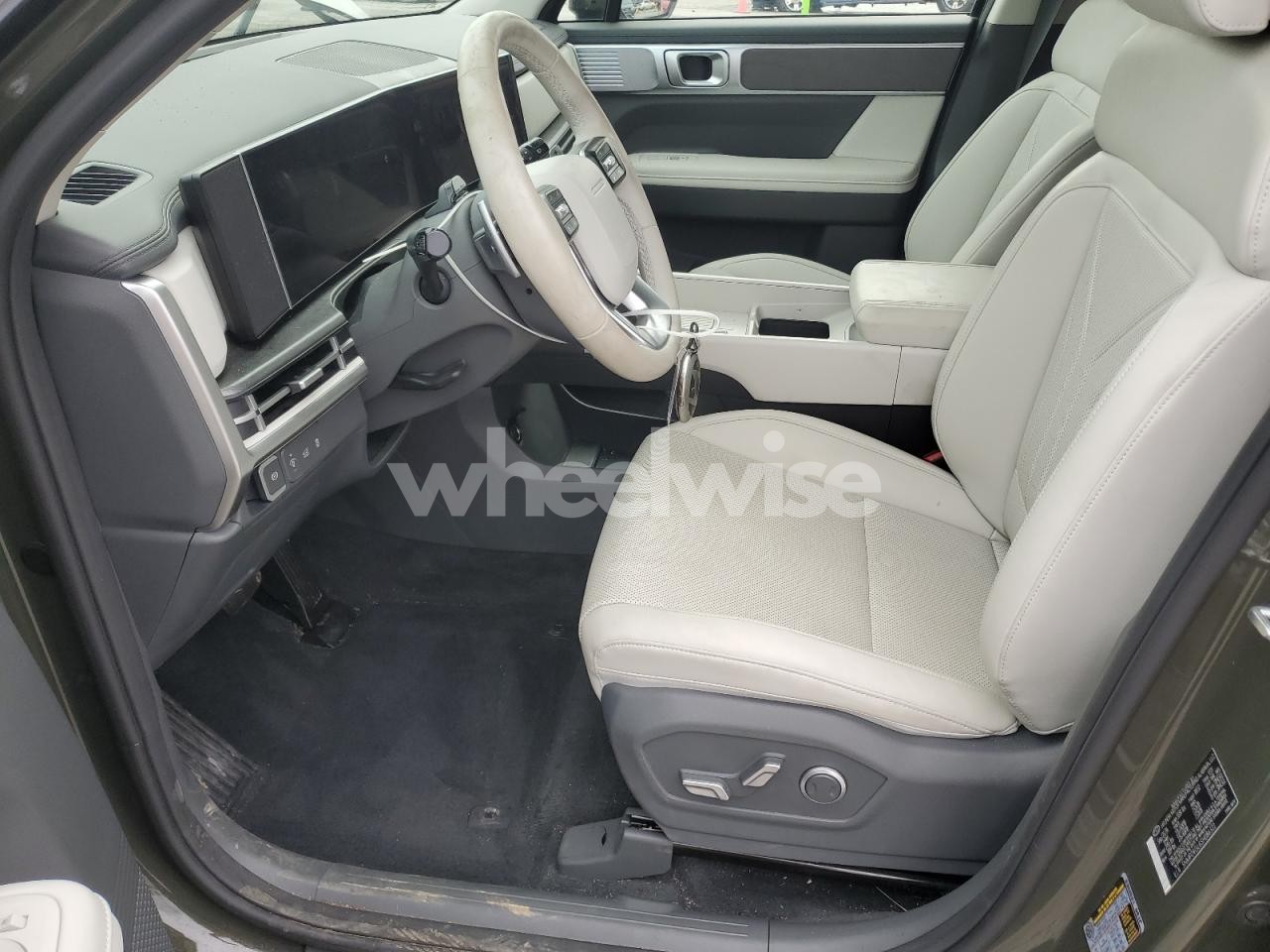 Photo 7 of 2025 HYUNDAI SANTA FE SEL (VIN 5NMP24GL6SH086322)