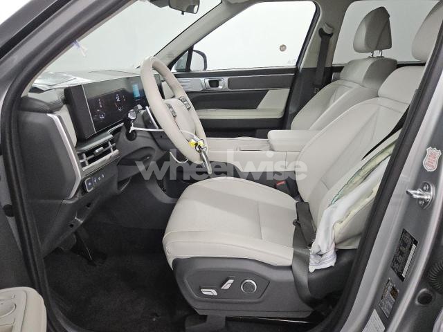 Photo 13 of 2025 HYUNDAI SANTA FE SEL (VIN 5NMP24GL9SH142575)