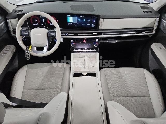 Photo 5 of 2025 HYUNDAI SANTA FE SEL (VIN 5NMP24GL9SH142575)