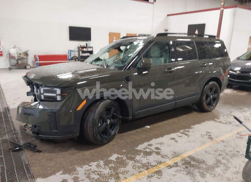 Photo 2 of 2025 Hyundai Santa FE HYBRID SEL (VIN 5NMP2DG12SH018839)