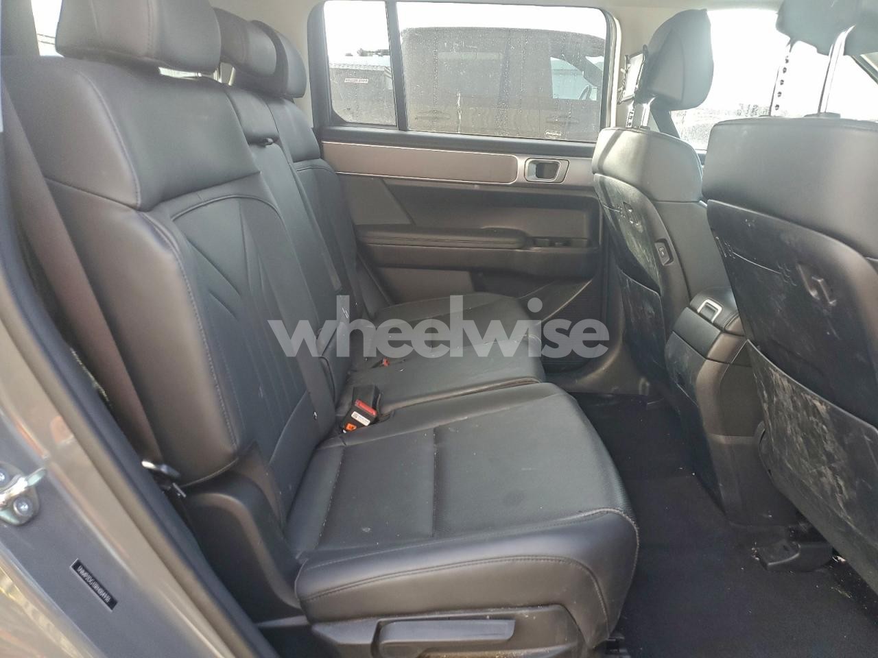 Photo 11 of 2024 HYUNDAI SANTA FE SEL (VIN 5NMP2DG13RH004930)