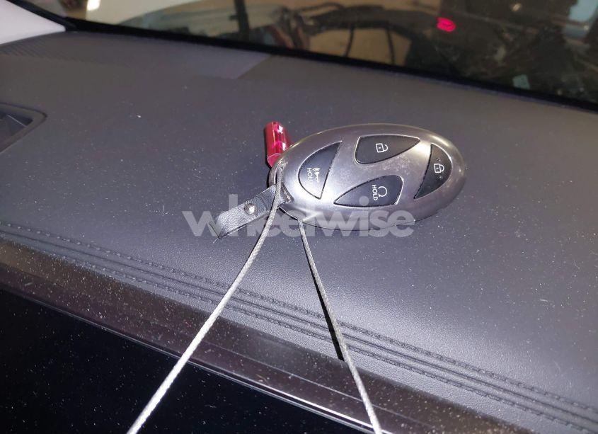 Photo 11 of 2025 Hyundai Santa FE HYBRID SEL (VIN 5NMP2DG17SH028430)