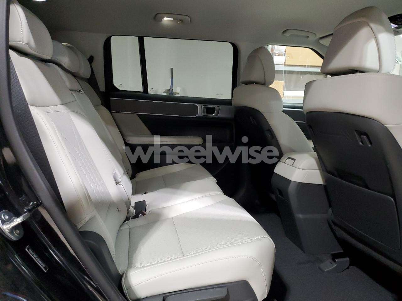 Photo 11 of 2024 HYUNDAI SANTA FE SEL (VIN 5NMP2DG1XRH003922)