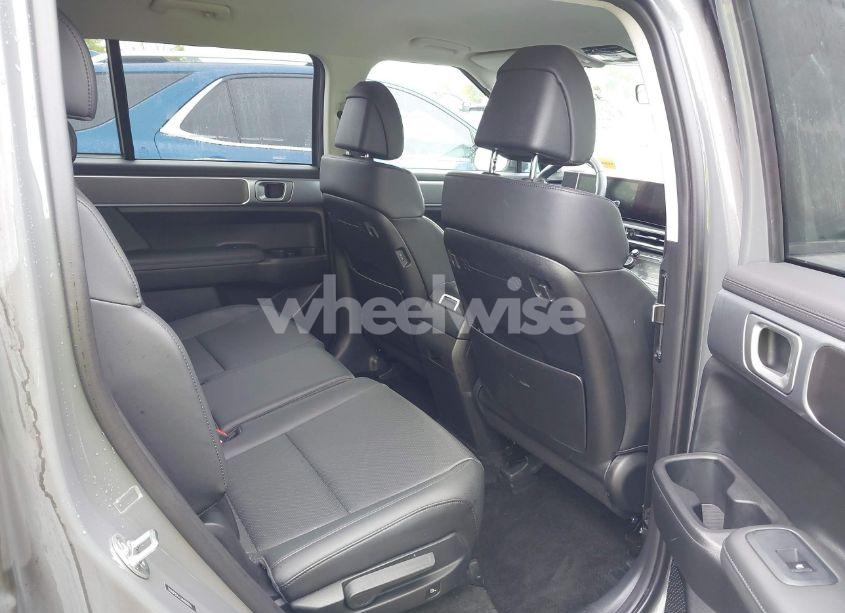 Photo 8 of 2024 Hyundai Santa FE SEL (VIN 5NMP2DGL3RH008056)