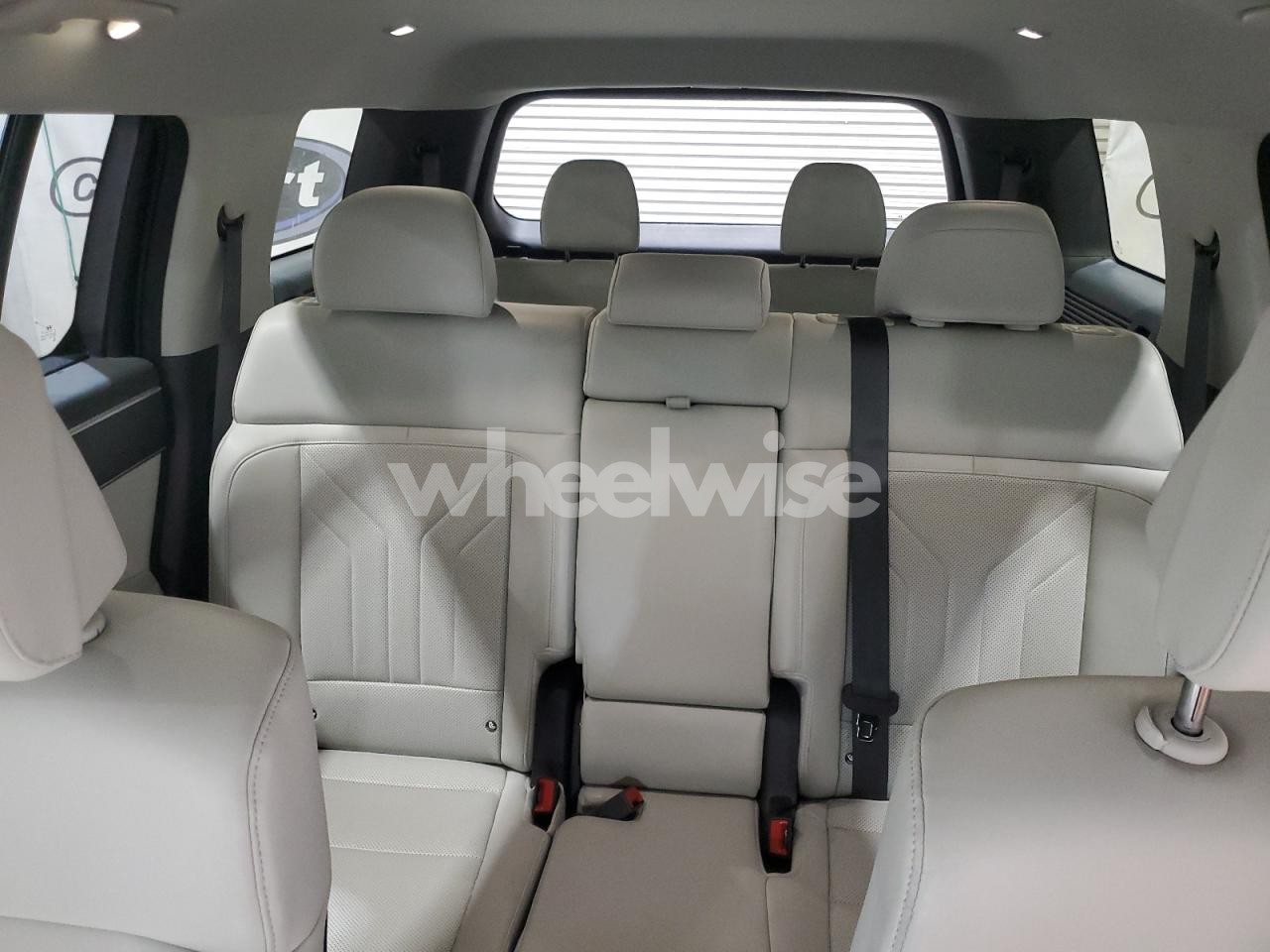 Photo 10 of 2025 HYUNDAI SANTA FE SEL (VIN 5NMP2DGL7SH097345)