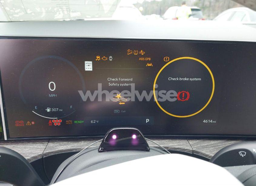 Photo 7 of 2024 Hyundai Santa FE HYBRID LIMITED (VIN 5NMP34G12RH005158)