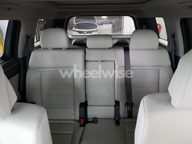 Photo 14 of 2024 HYUNDAI SANTA FE LIMITED (VIN 5NMP34G16RH006054)