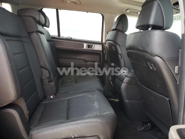 Photo 9 of 2024 HYUNDAI SANTA FE LIMITED (VIN 5NMP34G1XRH008292)