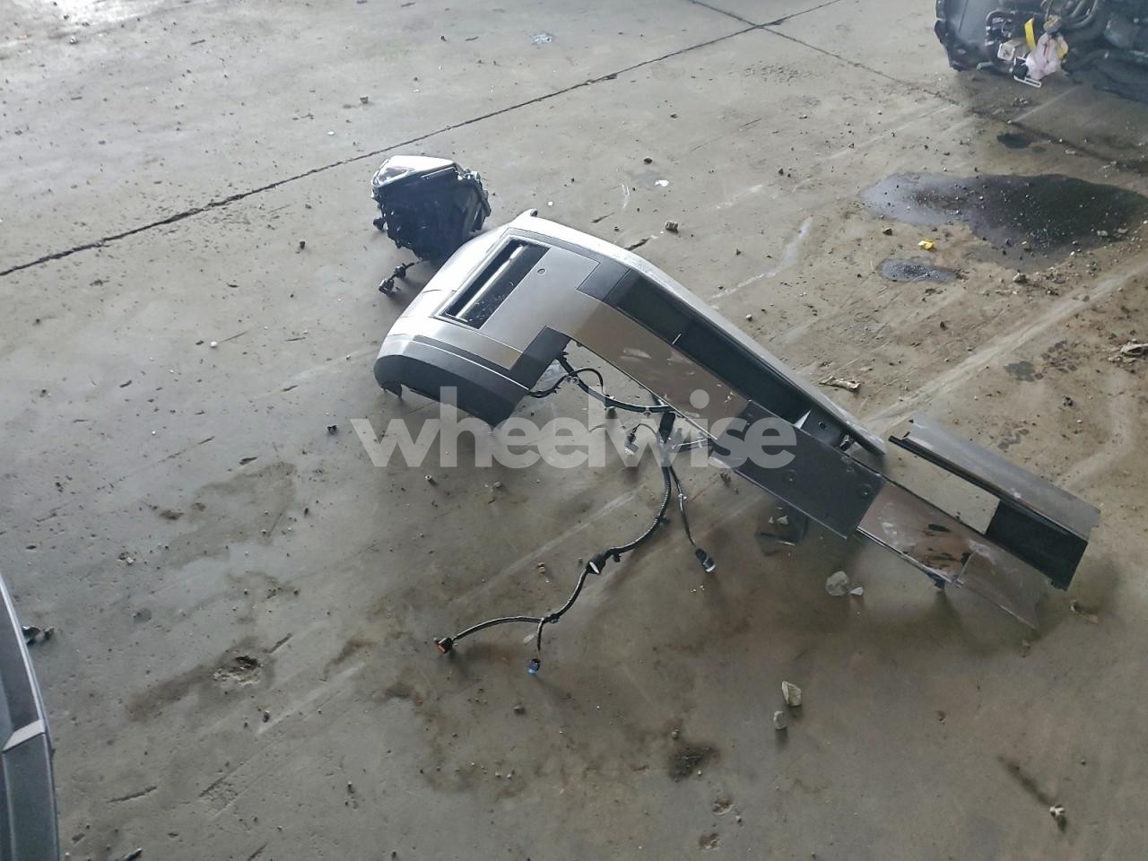 Photo 13 of 2025 HYUNDAI SANTA FE LIMITED (VIN 5NMP3DG19SH064732)