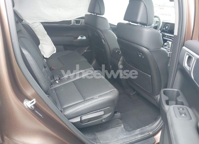 Photo 8 of 2024 Hyundai Santa FE LIMITED (VIN 5NMP44GL6RH027033)