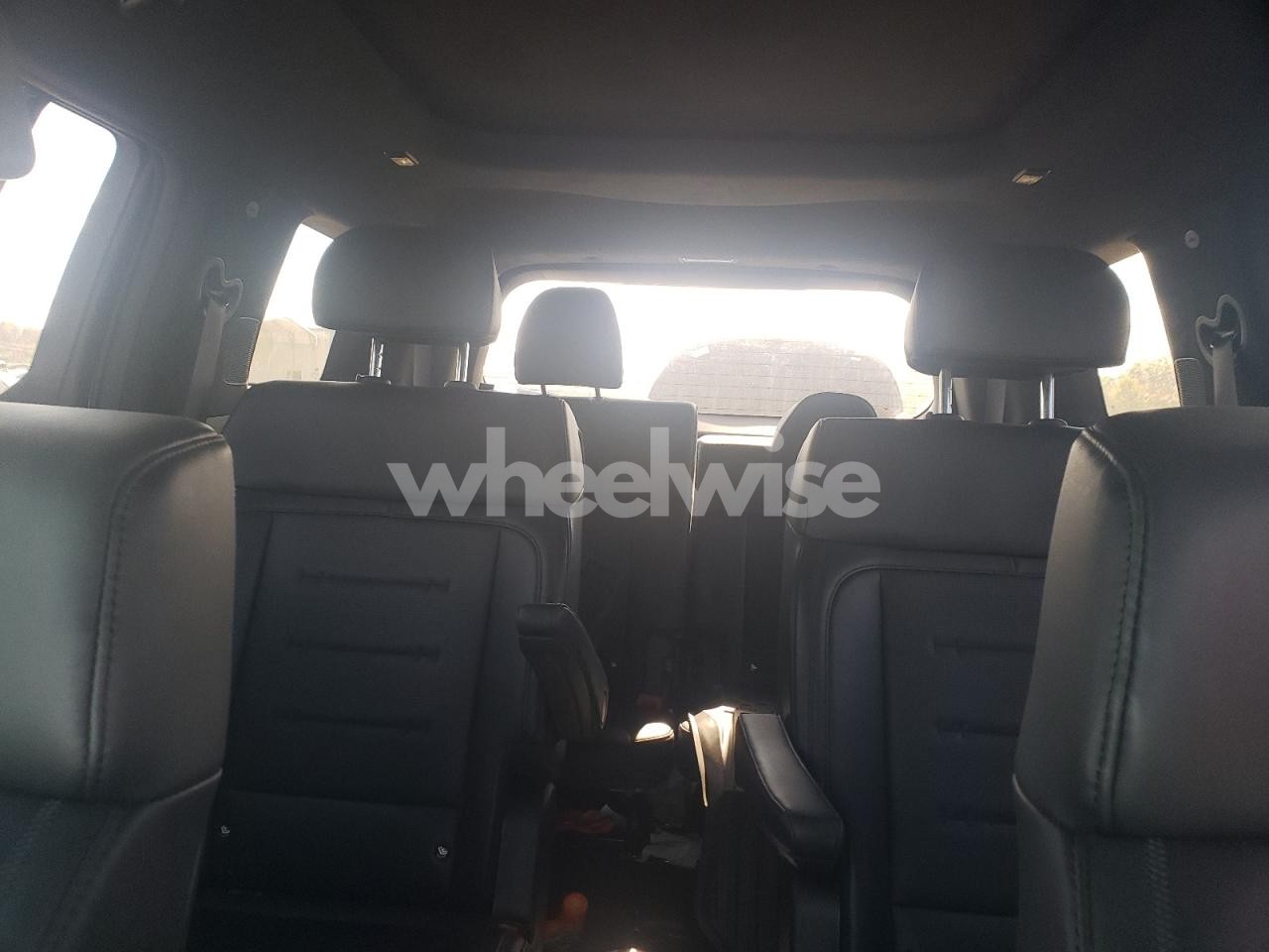 Photo 10 of 2024 HYUNDAI SANTA FE CALLIGRAPHY (VIN 5NMP54GL2RH033389)