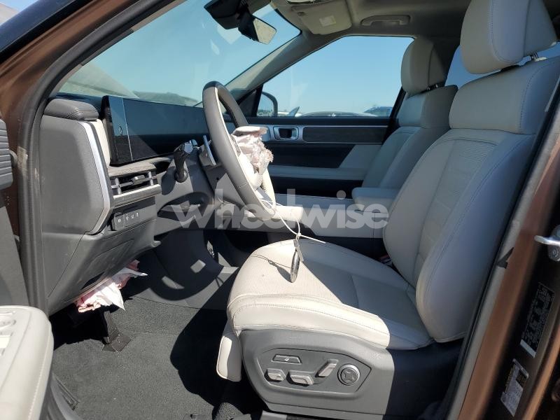 Photo 7 of 2024 HYUNDAI SANTA FE CALLIGRAPHY (VIN 5NMP54GL9RH039870)