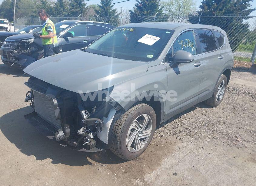Photo 2 of 2023 Hyundai Santa FE SE (VIN 5NMS14AJ0PH631782)