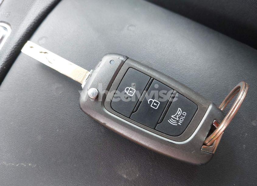 Photo 11 of 2021 Hyundai Santa FE SE (VIN 5NMS14AJ2MH323542)