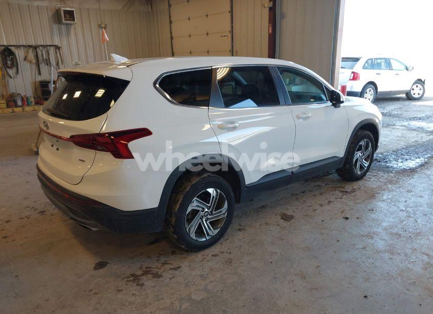 Photo 4 of 2023 Hyundai Santa FE SE (VIN 5NMS1DAJ1PH617129)