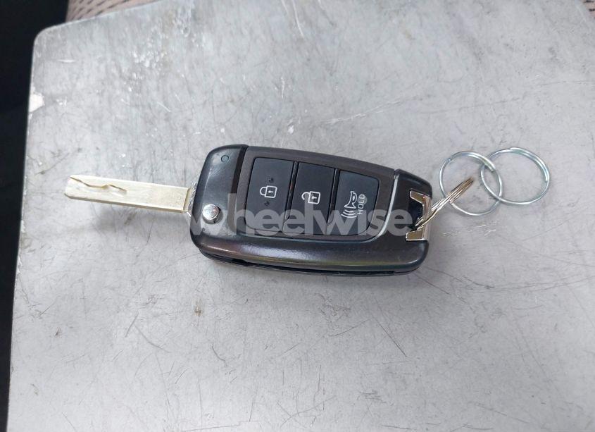 Photo 11 of 2023 Hyundai Santa FE SE (VIN 5NMS1DAJ3PH654537)