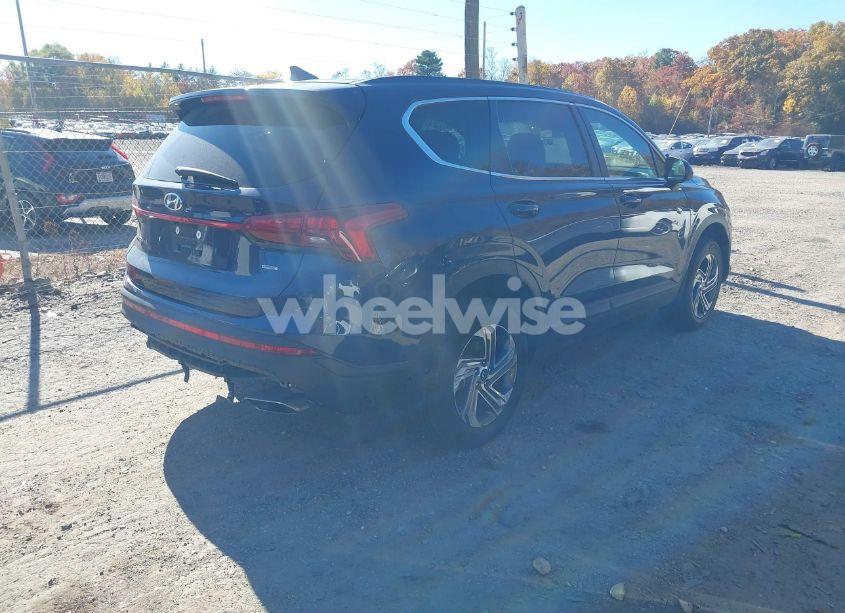 Photo 4 of 2022 Hyundai Santa FE SE (VIN 5NMS1DAJ5NH437424)