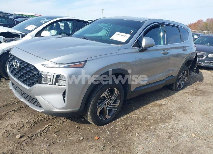 Photo 2 of 2023 Hyundai Santa FE SE (VIN 5NMS1DAJ7PH558748)