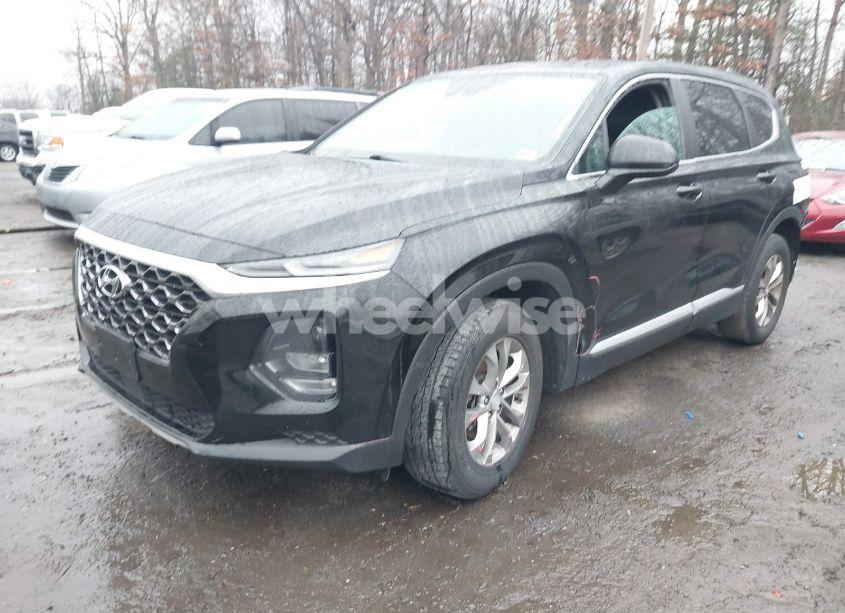 Photo 2 of 2020 Hyundai Santa FE SE (VIN 5NMS23AD0LH217879)