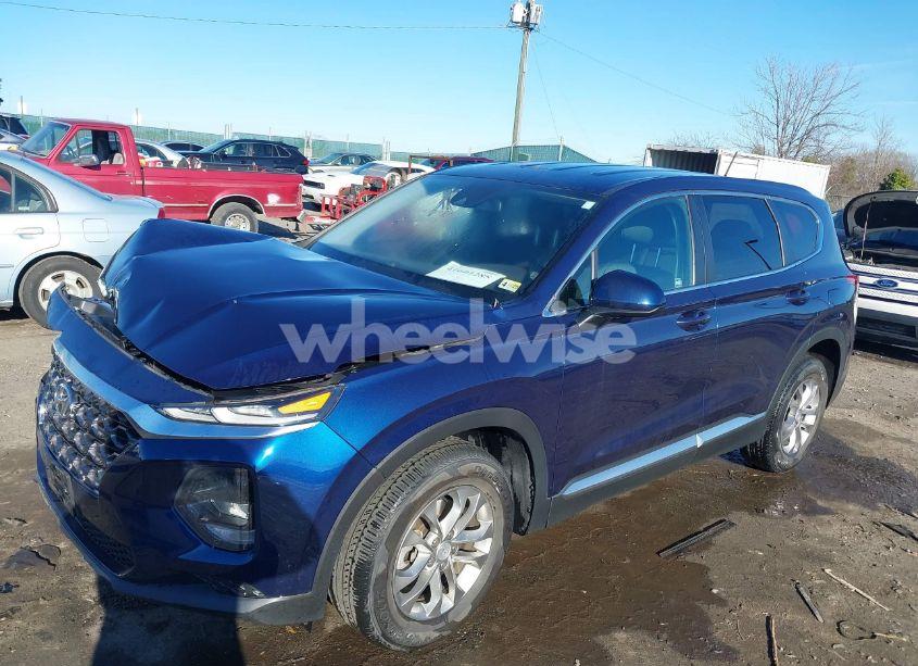 Photo 2 of 2020 Hyundai Santa FE SE (VIN 5NMS23AD1LH201903)