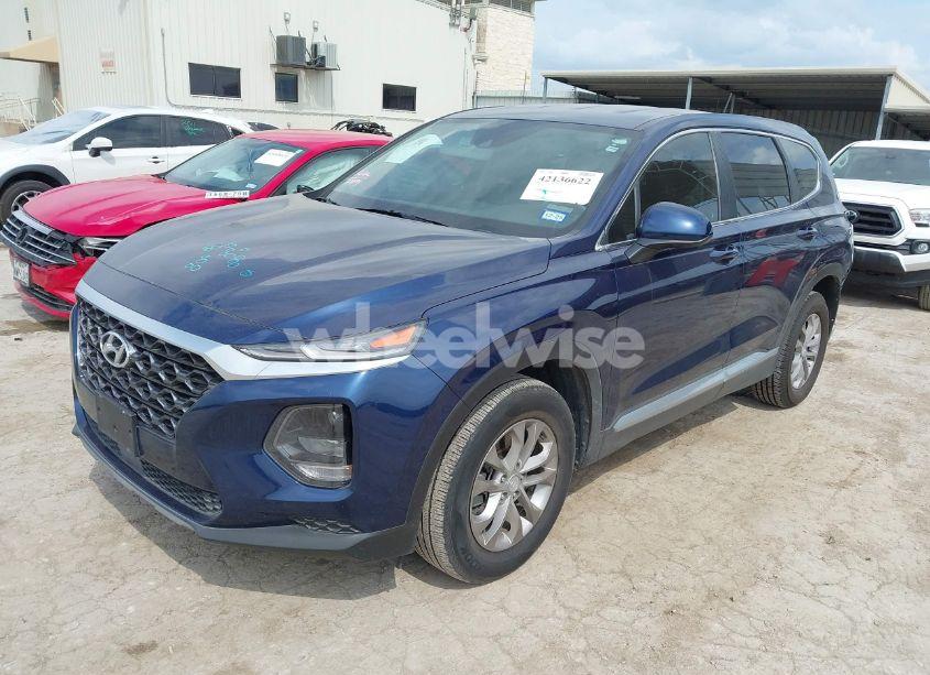 Photo 2 of 2019 Hyundai Santa FE SE (VIN 5NMS23AD2KH070480)