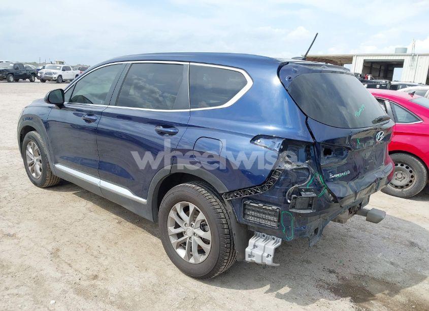 Photo 3 of 2019 Hyundai Santa FE SE (VIN 5NMS23AD2KH070480)