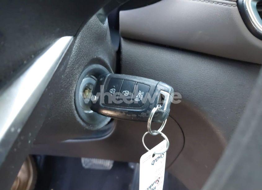 Photo 11 of 2020 Hyundai Santa FE SE (VIN 5NMS23AD2LH192063)