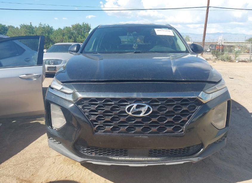 Photo 12 of 2019 Hyundai Santa FE SE (VIN 5NMS23AD3KH011809)