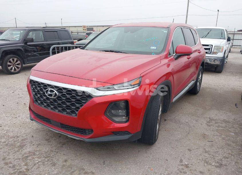 Photo 2 of 2020 Hyundai Santa FE SE (VIN 5NMS23AD3LH242758)