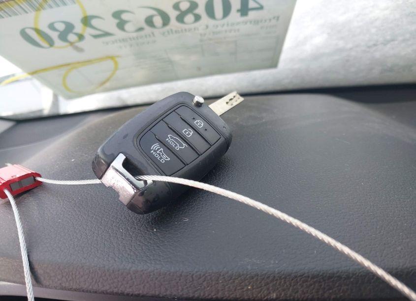 Photo 11 of 2019 Hyundai Santa FE SE (VIN 5NMS23AD5KH099908)