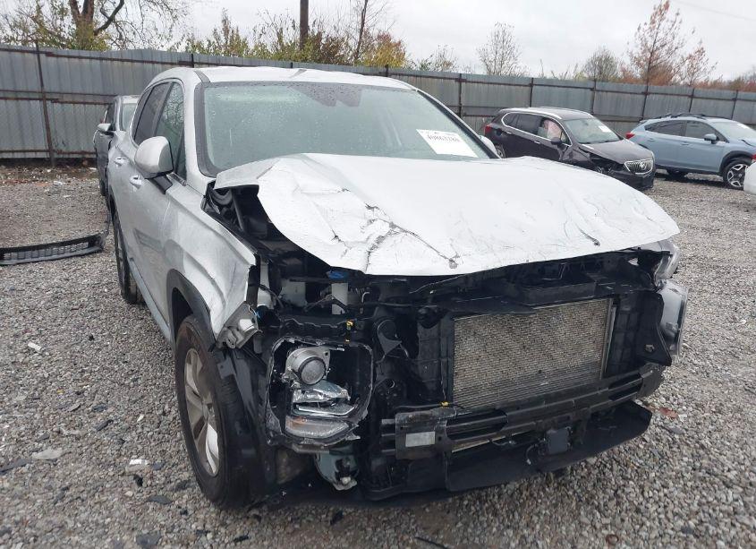 Photo 6 of 2019 Hyundai Santa FE SE (VIN 5NMS23AD5KH099908)