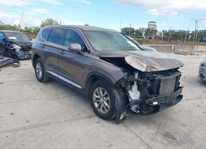 2020 Hyundai Santa FE SE (VIN 5NMS23AD5LH158506) main photo