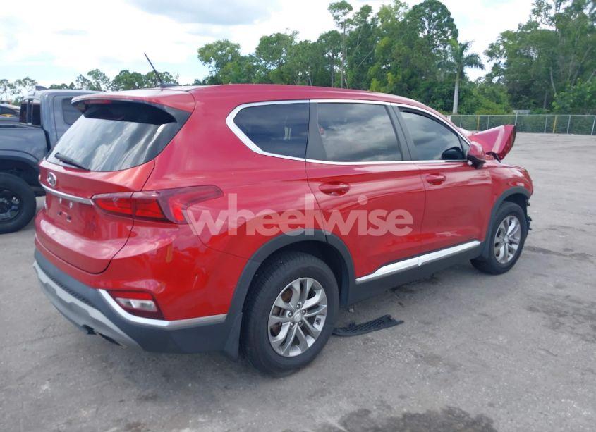 Photo 4 of 2020 Hyundai Santa FE SE (VIN 5NMS23AD7LH168521)