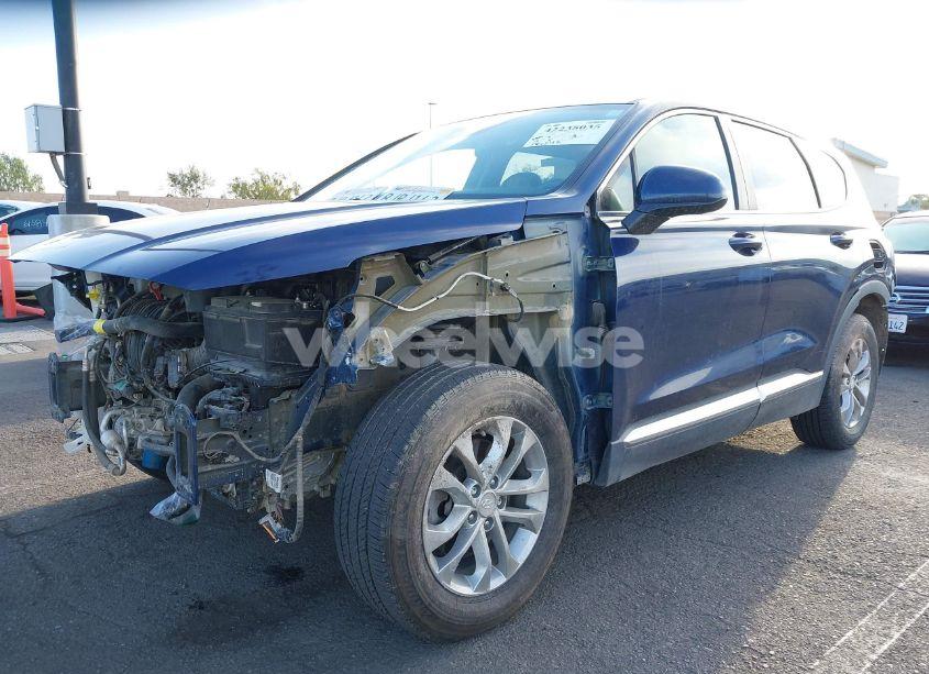 Photo 2 of 2019 Hyundai Santa FE SE (VIN 5NMS23AD8KH096209)