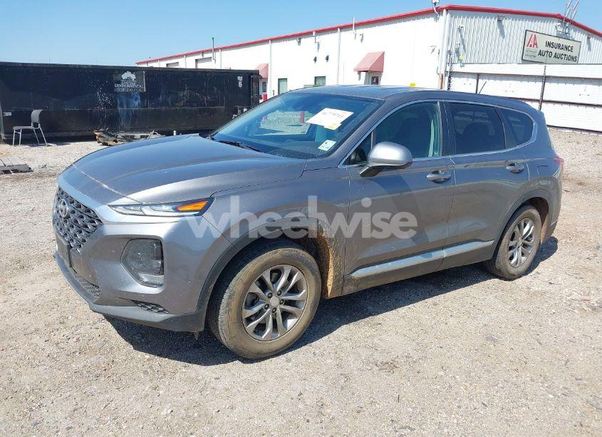 Photo 2 of 2020 Hyundai Santa FE SE (VIN 5NMS23AD8LH178541)