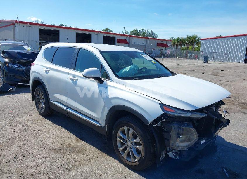 2020 Hyundai Santa FE SE (VIN 5NMS23AD8LH182170) main photo