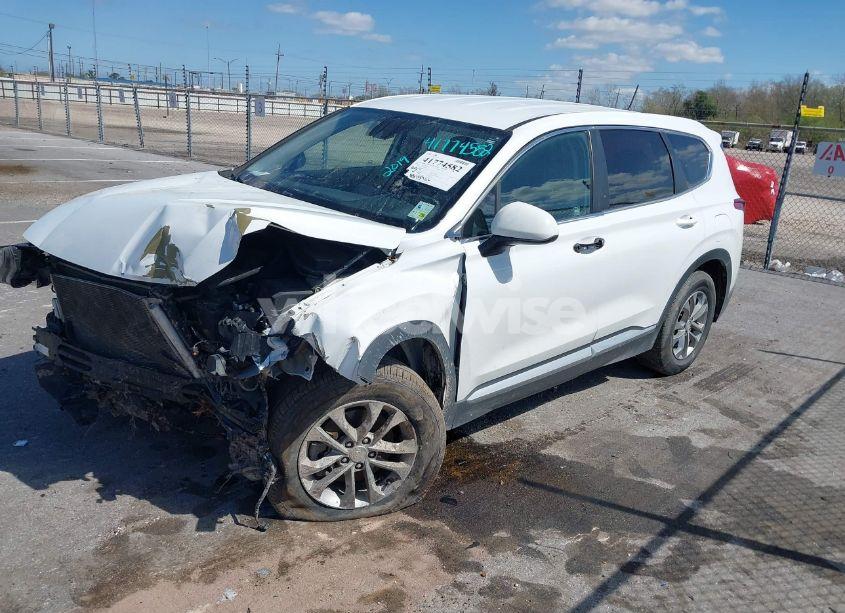 Photo 15 of 2019 Hyundai Santa FE SE (VIN 5NMS23AD9KH001902)