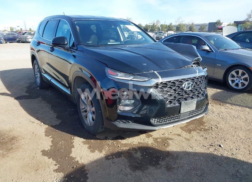 2019 Hyundai Santa FE SE (VIN 5NMS23ADXKH082876) main photo