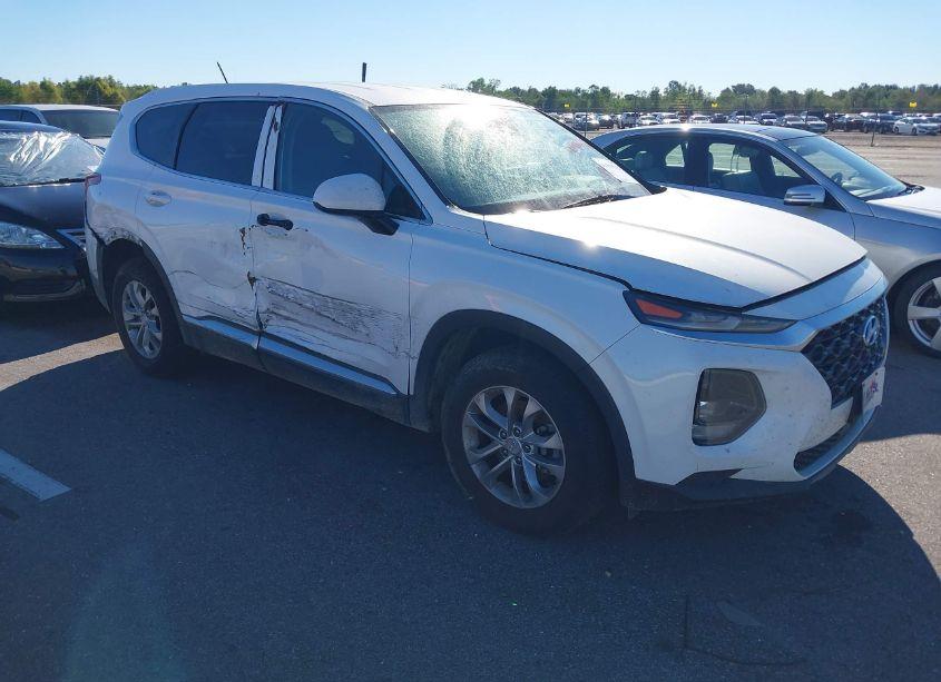 2019 Hyundai Santa FE SE (VIN 5NMS23ADXKH083848) main photo